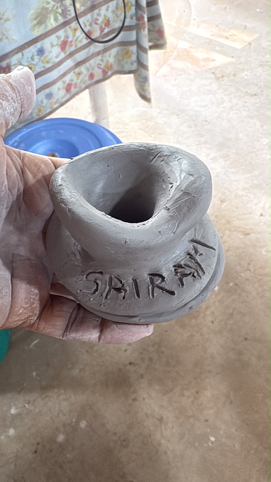 Nizi Bhandari at a pottery class